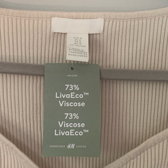 Cropped Cardigan - Picture 3 of 3